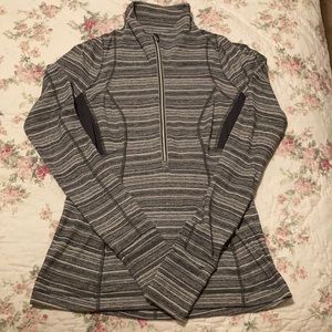 Lululemon half zip(OPEN FOR TRADES)